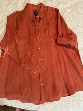 GAP 100% Linen Men’s Button-Up Shirt in Coral Orange XXL